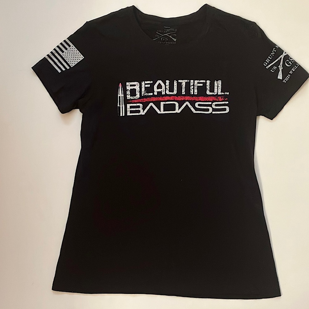 Grunt Style black Beautiful Badass woman’s large tight fit short sleeve tee